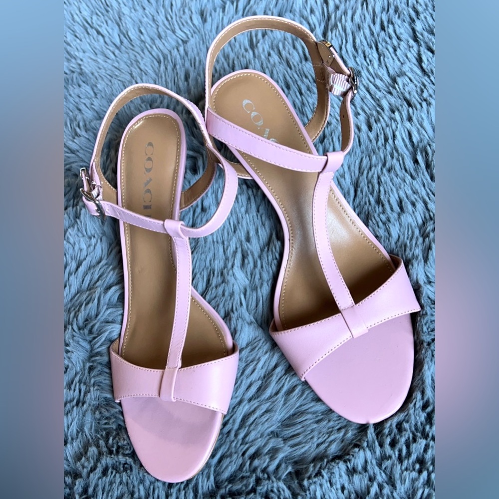 Blush pink, Coach sandals, size 8